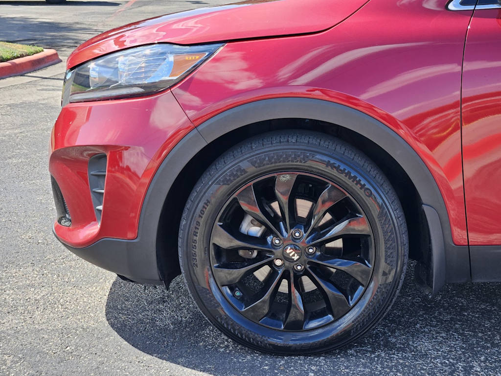 Thumbnail: 2020 Kia Sorento - 5