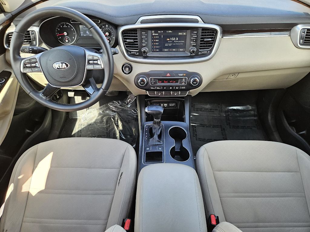 Thumbnail: 2020 Kia Sorento - 2