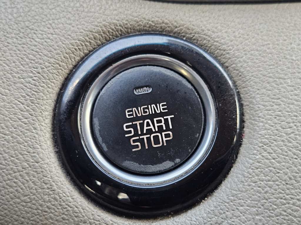 Thumbnail: 2020 Kia Sorento - 25