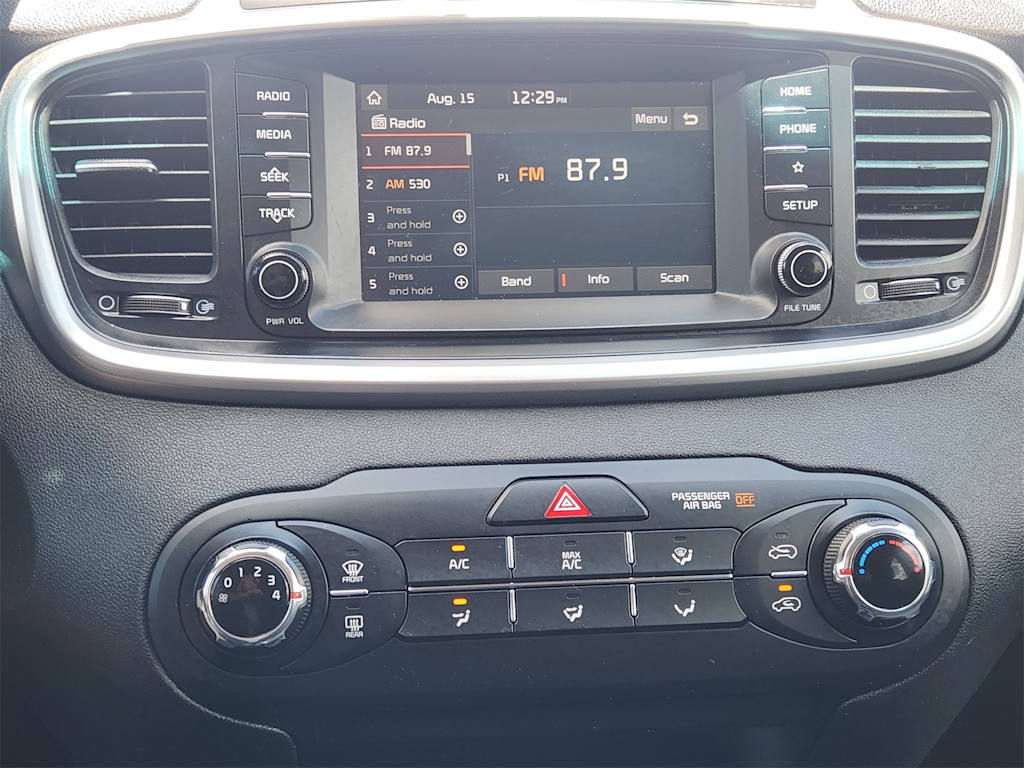 Thumbnail: 2020 Kia Sorento - 13