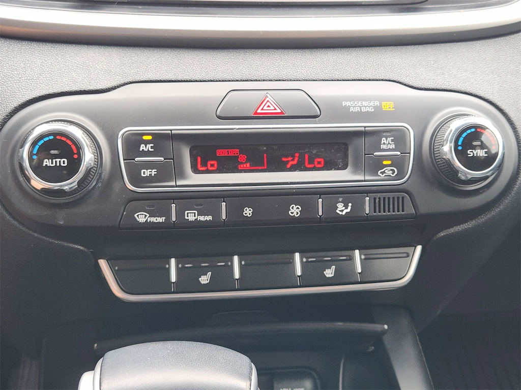 Thumbnail: 2020 Kia Sorento - 25