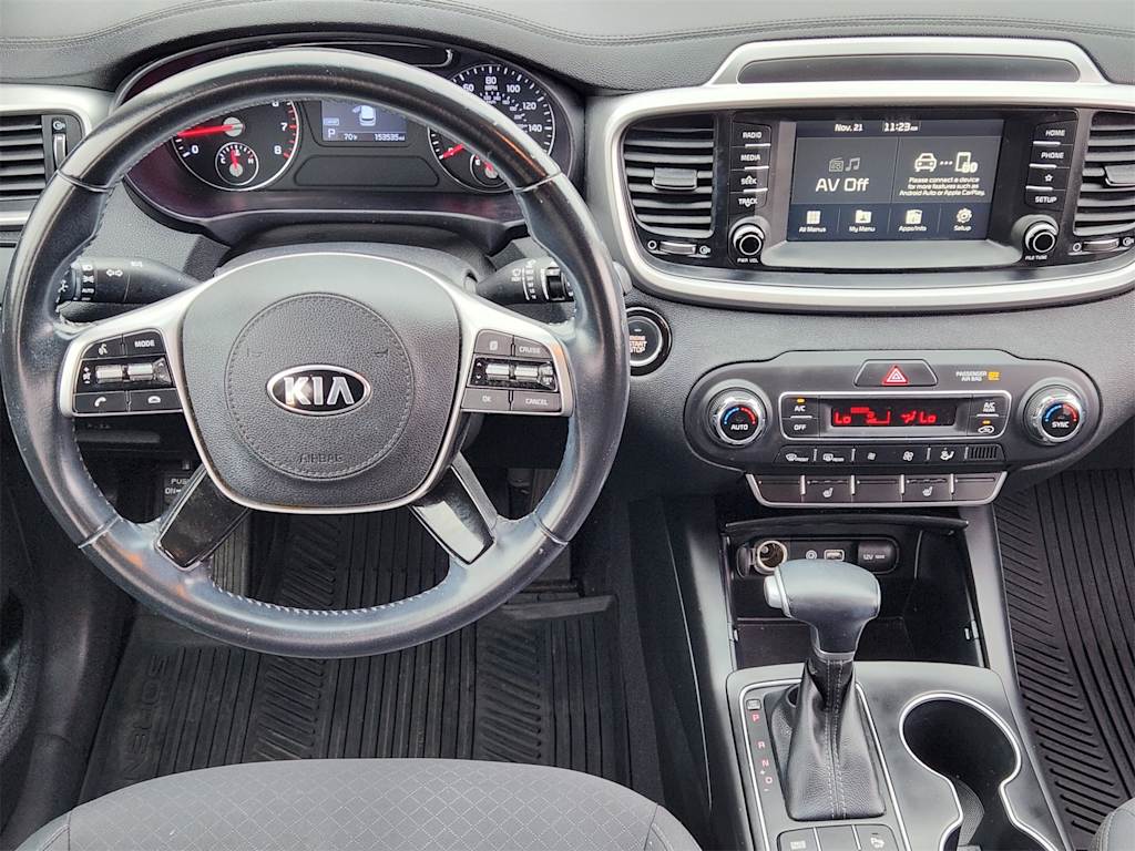 Thumbnail: 2020 Kia Sorento - 12