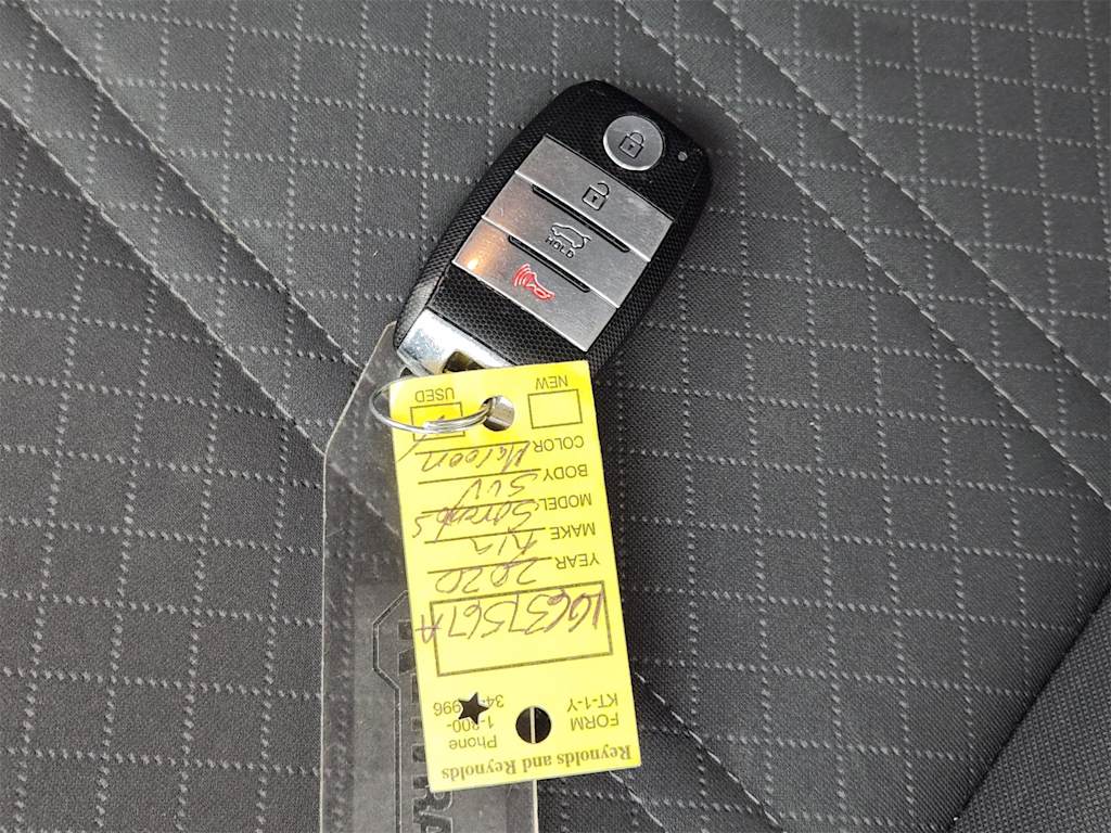 Thumbnail: 2020 Kia Sorento - 16