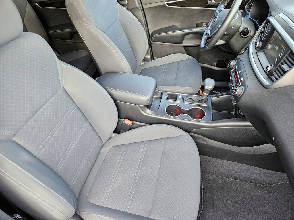Thumbnail: 2020 Kia Sorento - 22