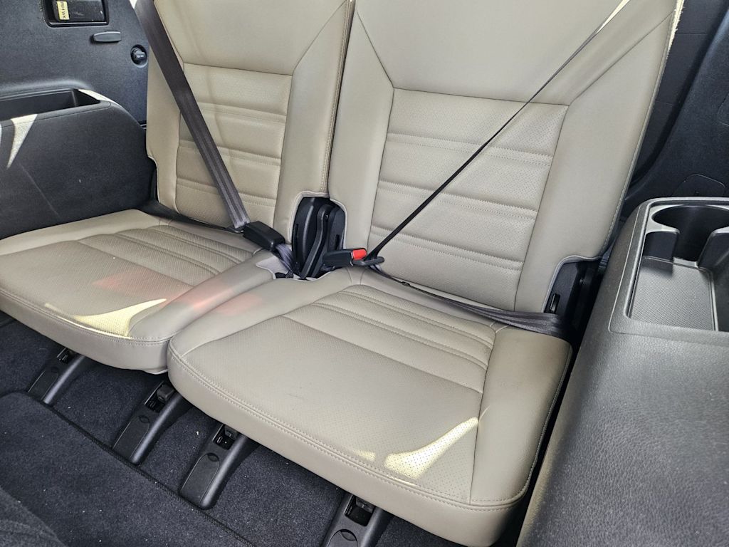 Thumbnail: 2017 Kia Sorento - 5
