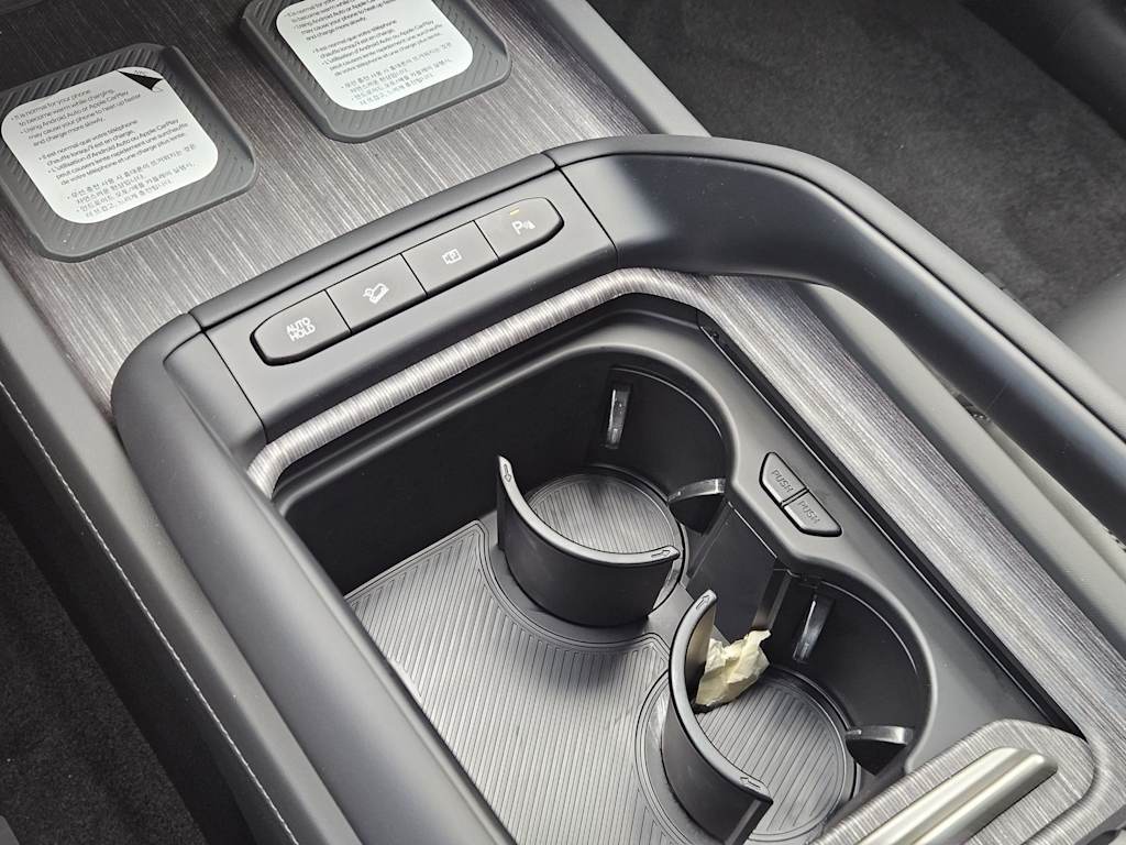 Thumbnail: 2027 Kia Telluride - 12