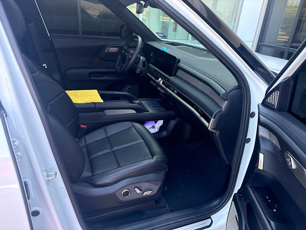Thumbnail: 2027 Kia Telluride - 8