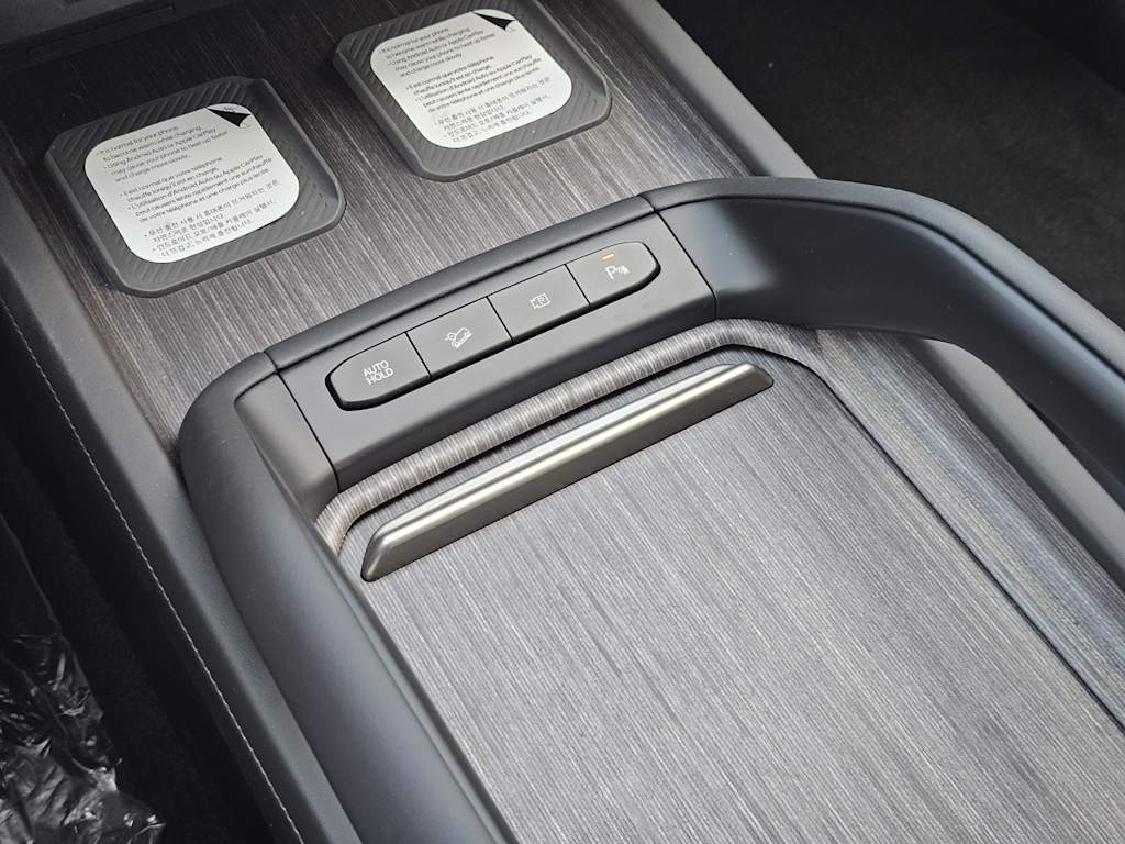 Thumbnail: 2027 Kia Telluride - 21