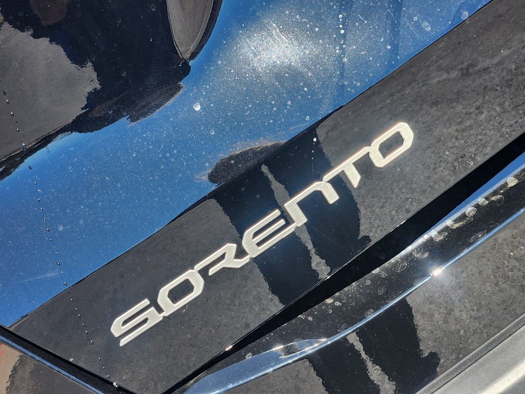 Thumbnail: 2026 Kia Sorento - 5