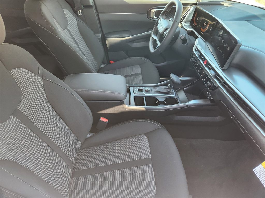 Thumbnail: 2026 Kia Sorento - 10