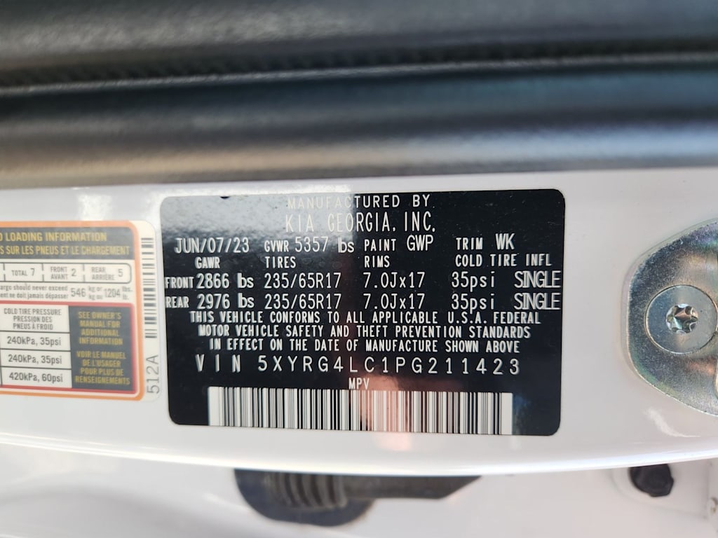 Thumbnail: 2023 Kia Sorento - 15