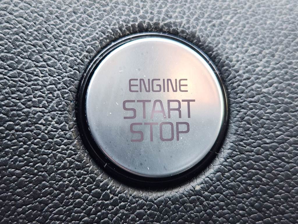 Thumbnail: 2021 Kia Sorento - 25