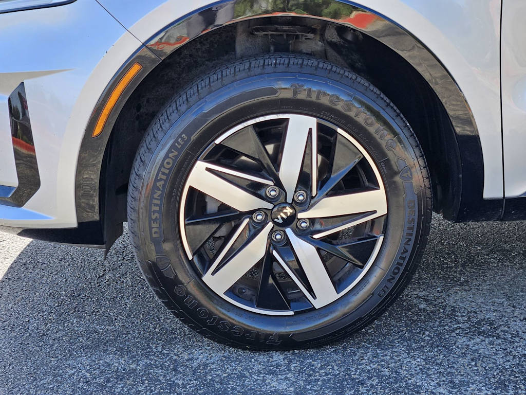 Thumbnail: 2021 Kia Sorento - 18