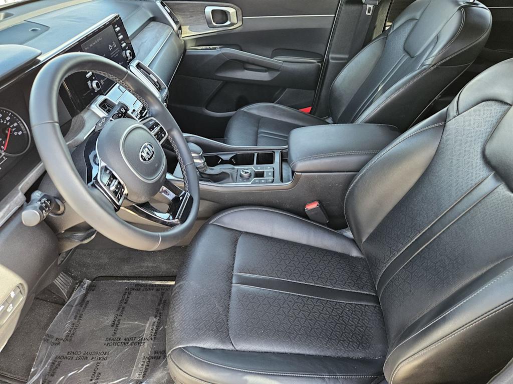 Thumbnail: 2021 Kia Sorento - 9