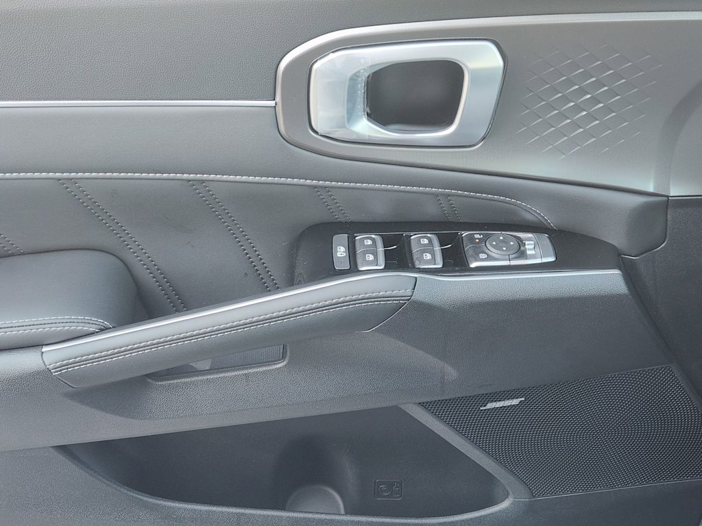 Thumbnail: 2026 Kia Sorento - 25