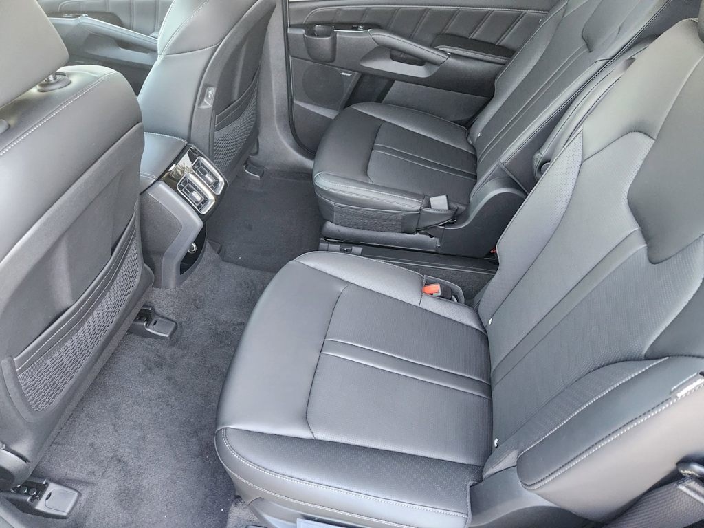Thumbnail: 2026 Kia Sorento - 11