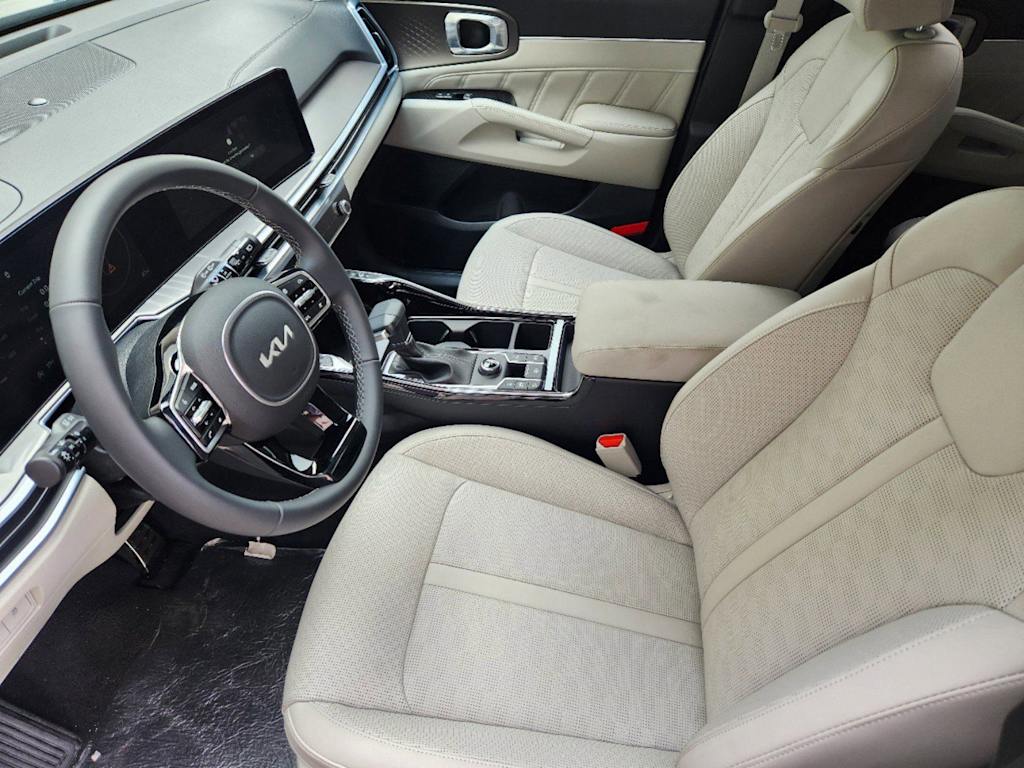 Thumbnail: 2026 Kia Sorento - 8