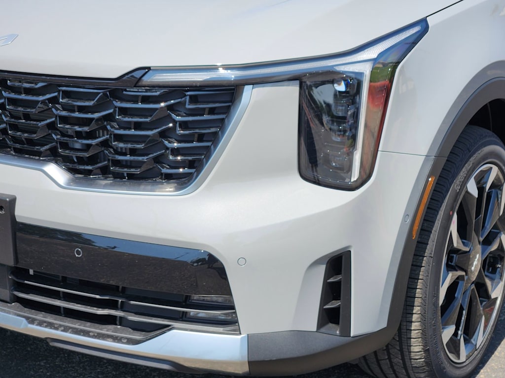 Thumbnail: 2026 Kia Sorento - 16