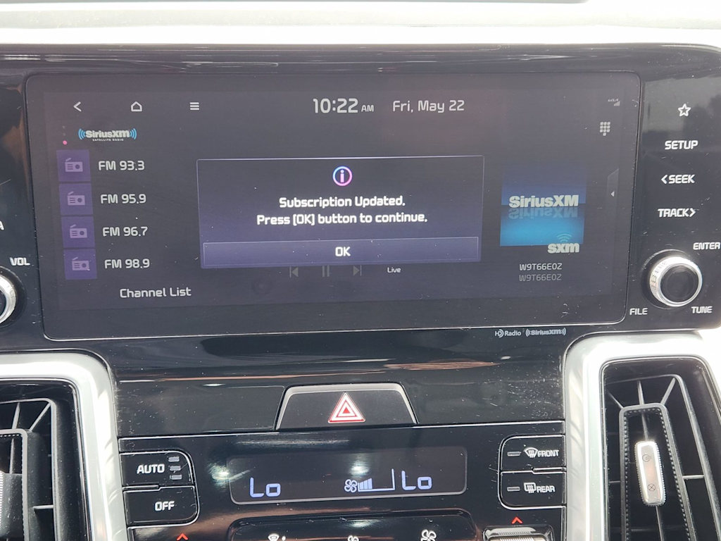 Thumbnail: 2022 Kia Sorento - 22