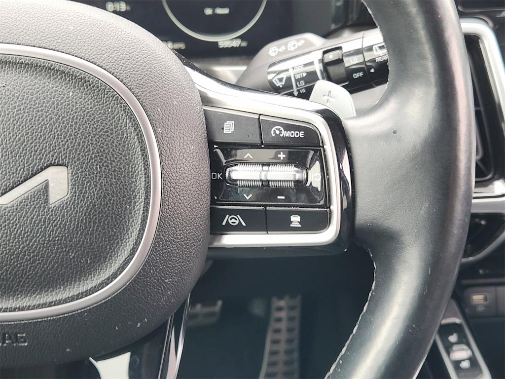 Thumbnail: 2022 Kia Sorento - 32