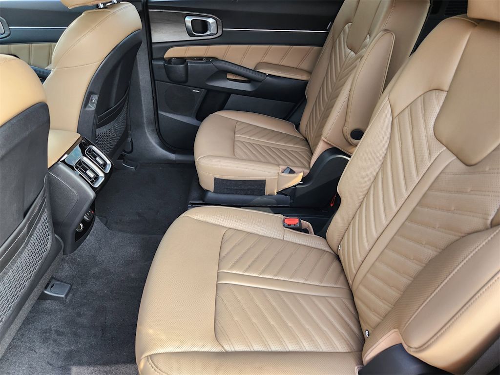 Thumbnail: 2026 Kia Sorento - 11