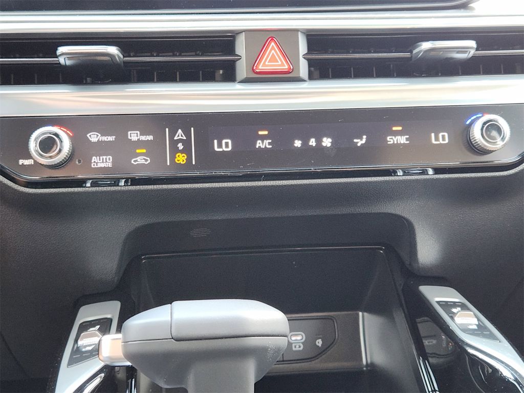 Thumbnail: 2026 Kia Sorento - 23