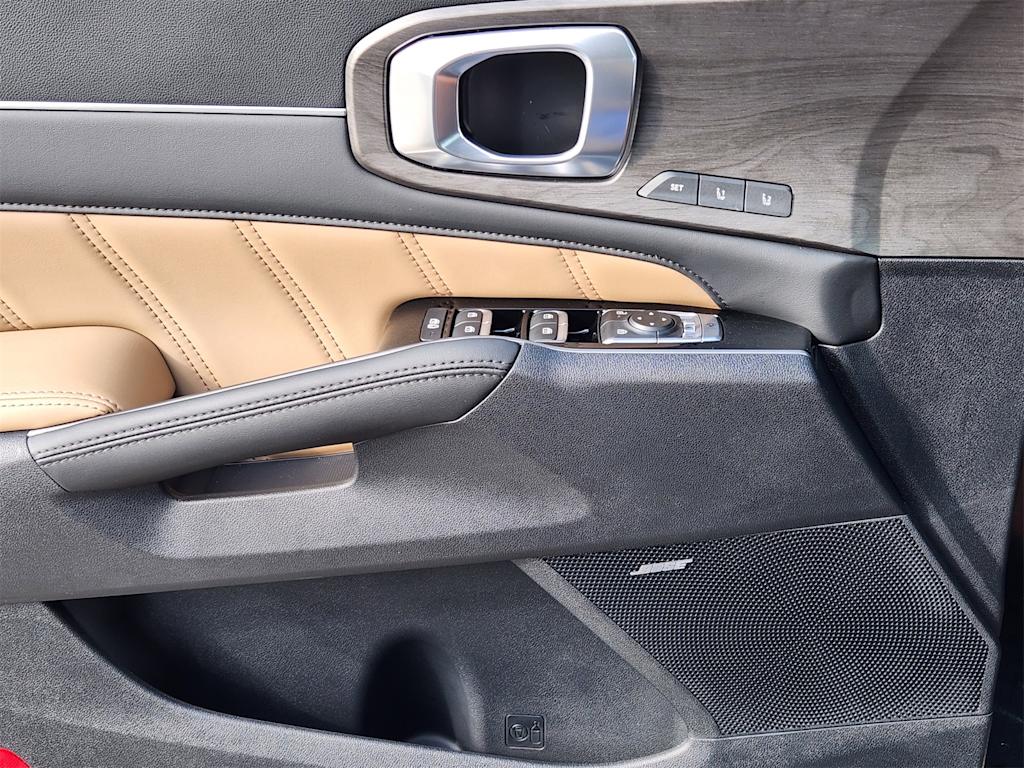 Thumbnail: 2026 Kia Sorento - 25