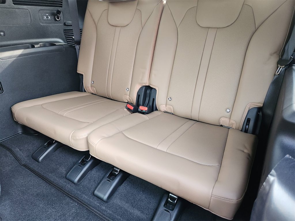 Thumbnail: 2026 Kia Sorento - 30