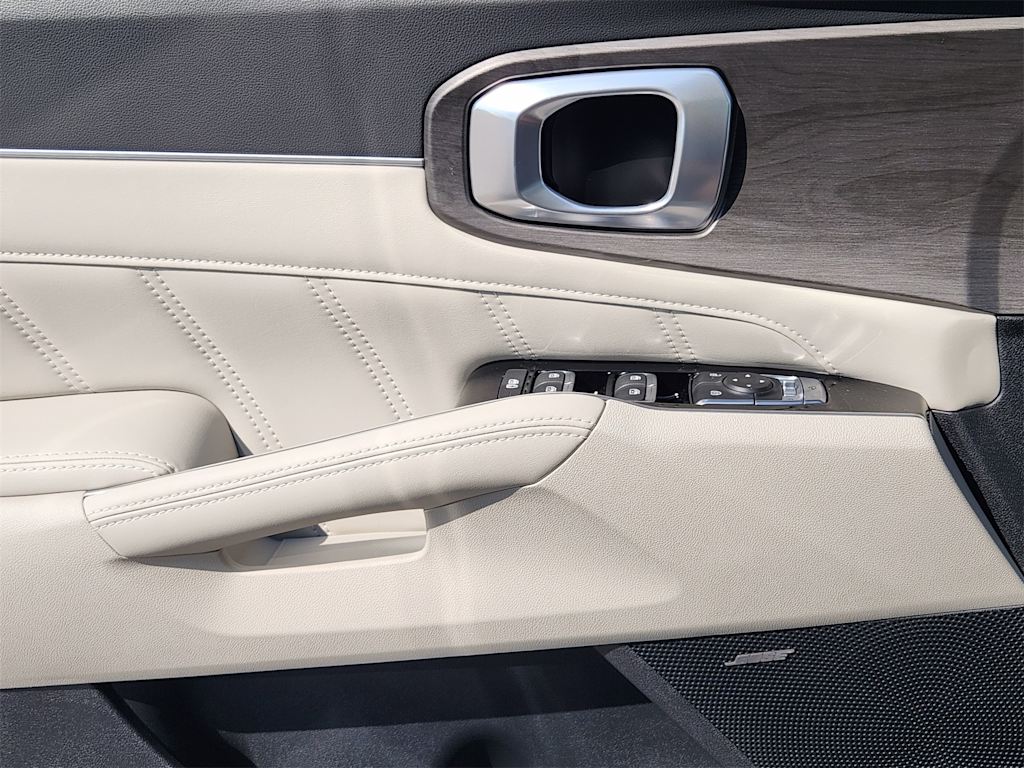 Thumbnail: 2026 Kia Sorento - 26