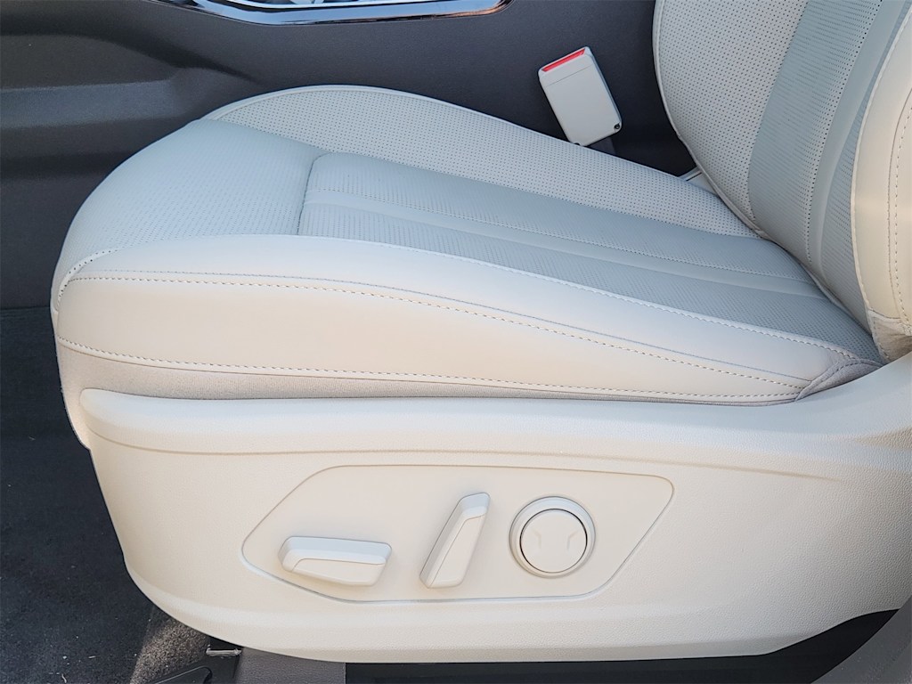 Thumbnail: 2026 Kia Sorento - 27