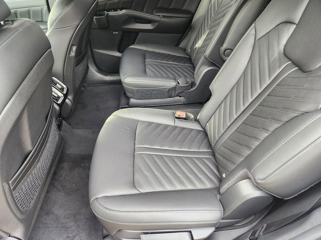 Thumbnail: 2026 Kia Sorento - 10
