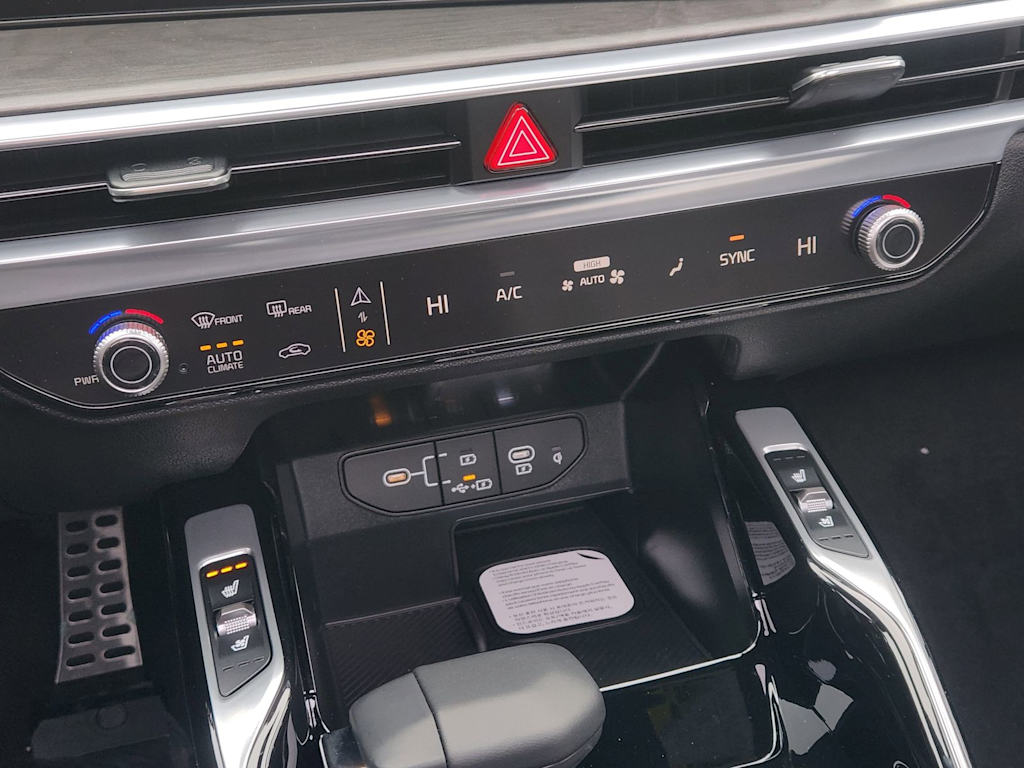 Thumbnail: 2026 Kia Sorento - 24