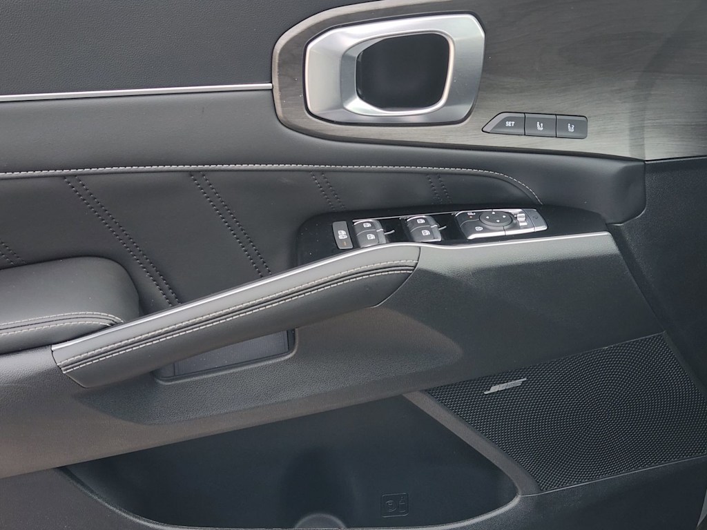Thumbnail: 2026 Kia Sorento - 26