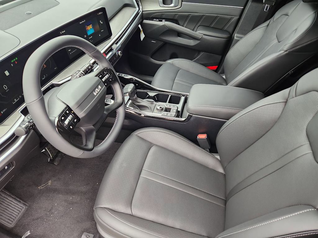 Thumbnail: 2026 Kia Sorento - 7