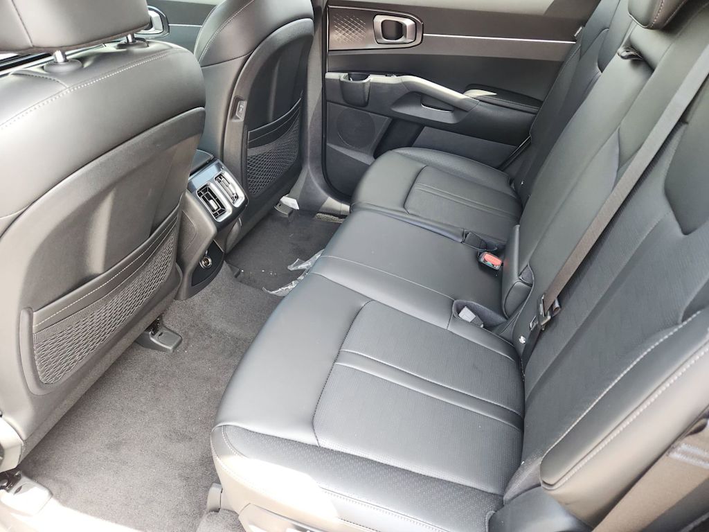Thumbnail: 2026 Kia Sorento - 9