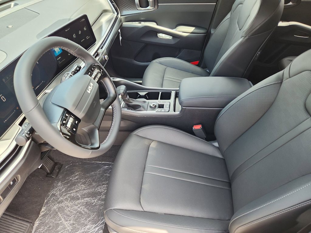 Thumbnail: 2026 Kia Sorento - 8