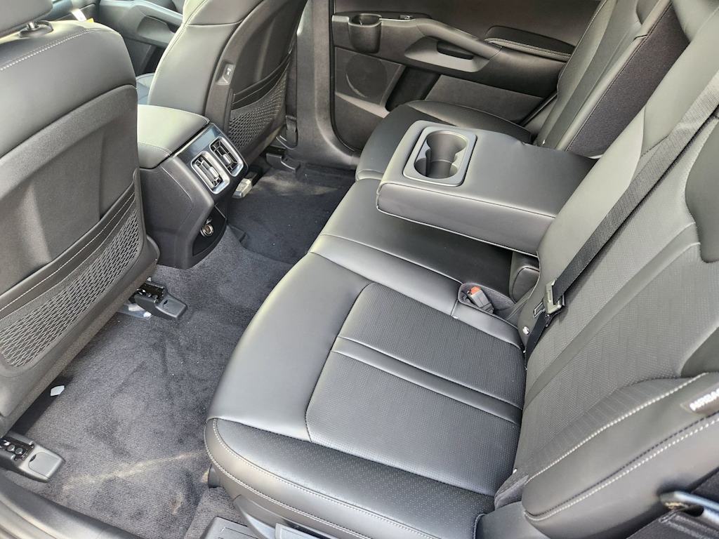 Thumbnail: 2026 Kia Sorento - 27