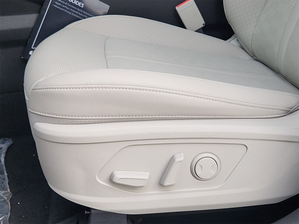 Thumbnail: 2026 Kia Sorento - 28