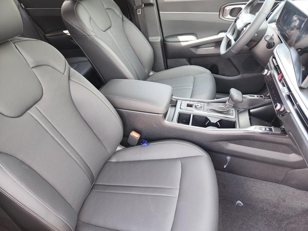 Thumbnail: 2026 Kia Sorento - 20