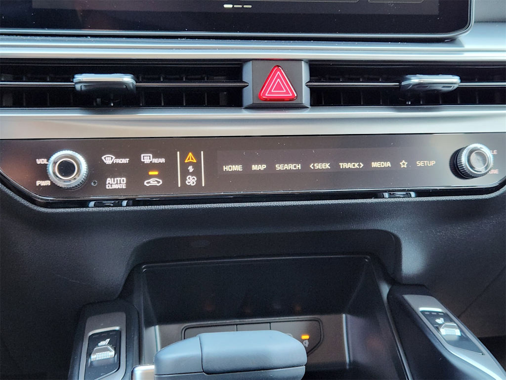 Thumbnail: 2025 Kia Sorento - 24