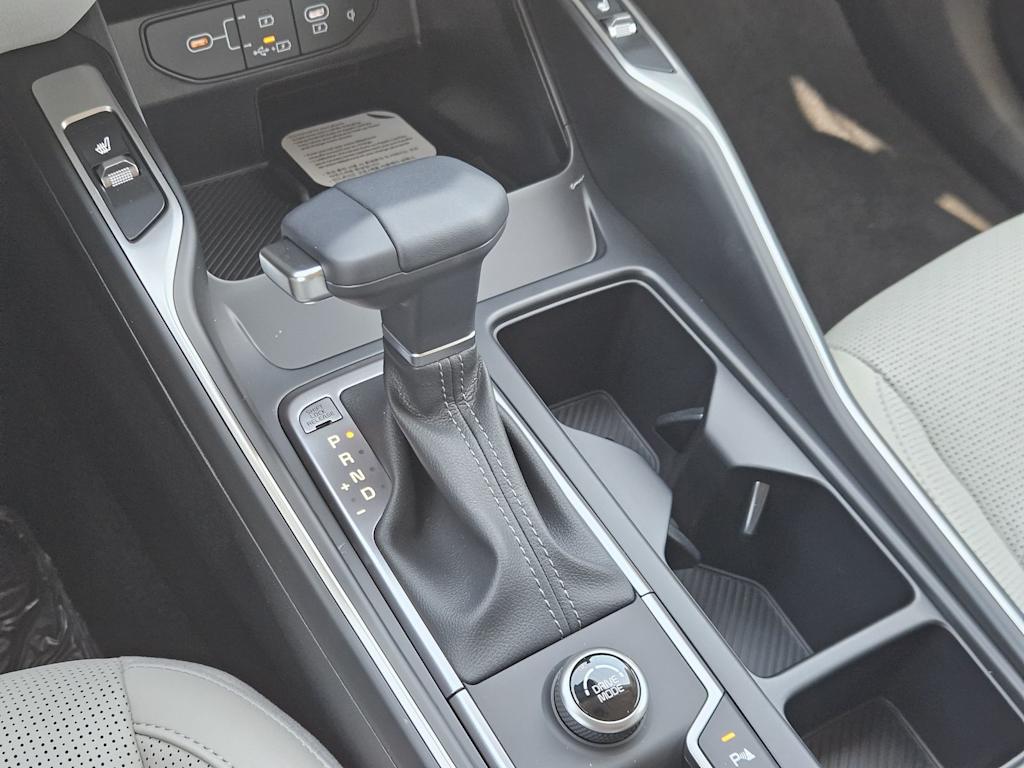 Thumbnail: 2026 Kia Sorento - 12