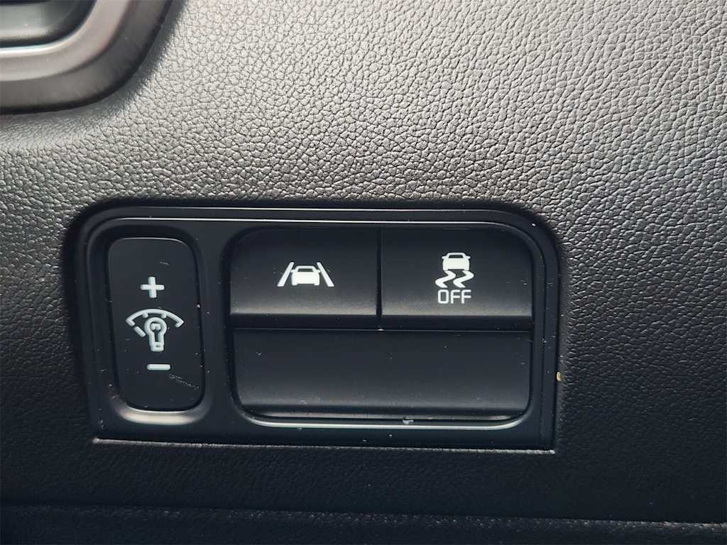 Thumbnail: 2022 Kia Sorento - 27