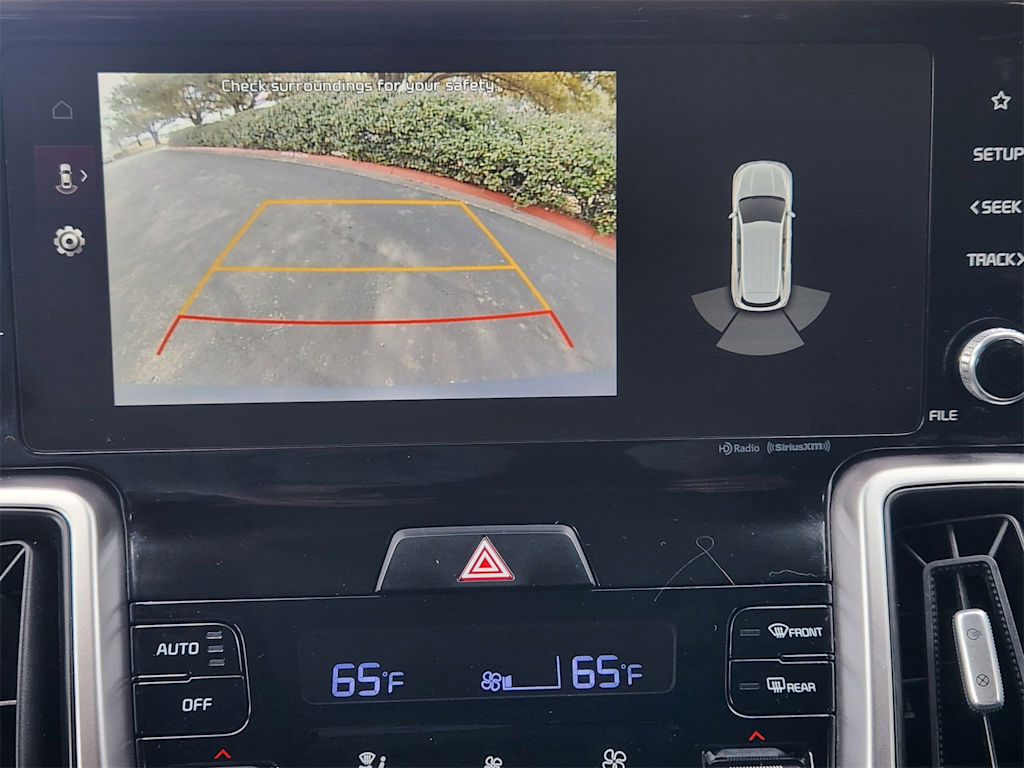 Thumbnail: 2022 Kia Sorento - 24