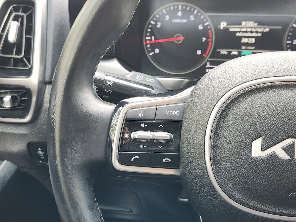 Thumbnail: 2023 Kia Sorento - 30