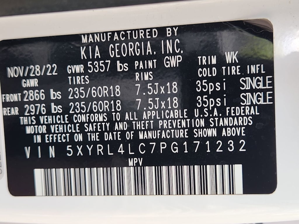 Thumbnail: 2023 Kia Sorento - 34