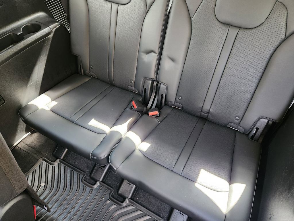 Thumbnail: 2023 Kia Sorento - 33