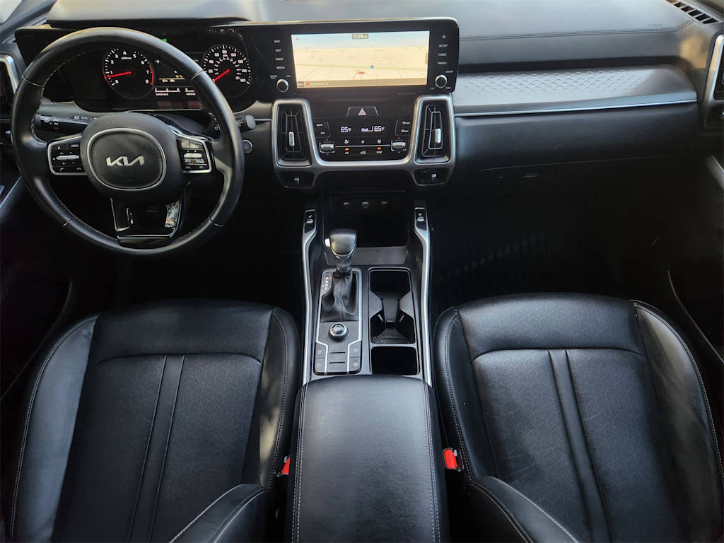 Thumbnail: 2022 Kia Sorento - 7