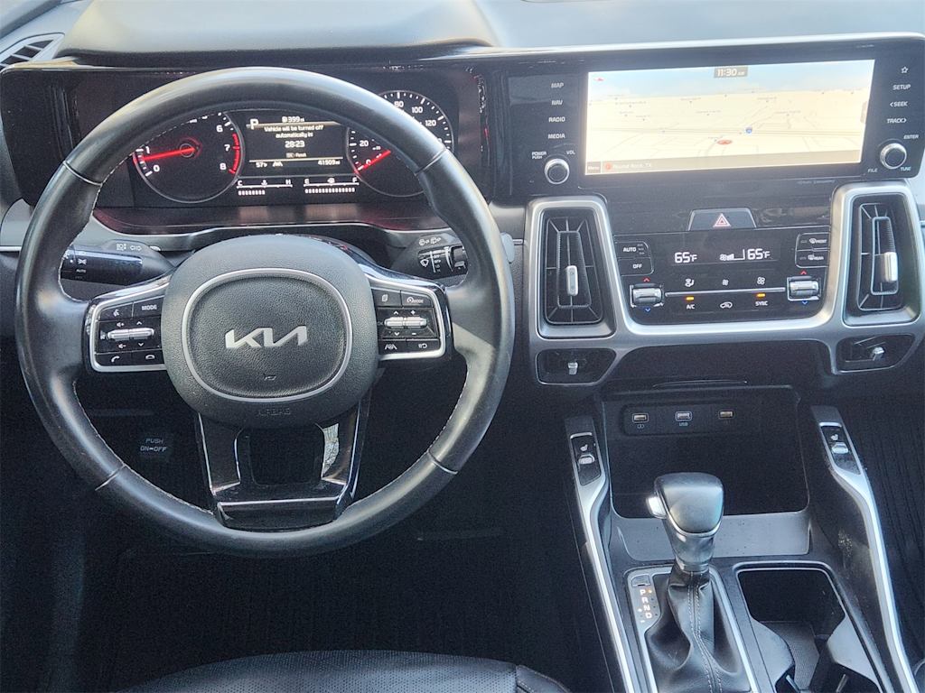Thumbnail: 2022 Kia Sorento - 11