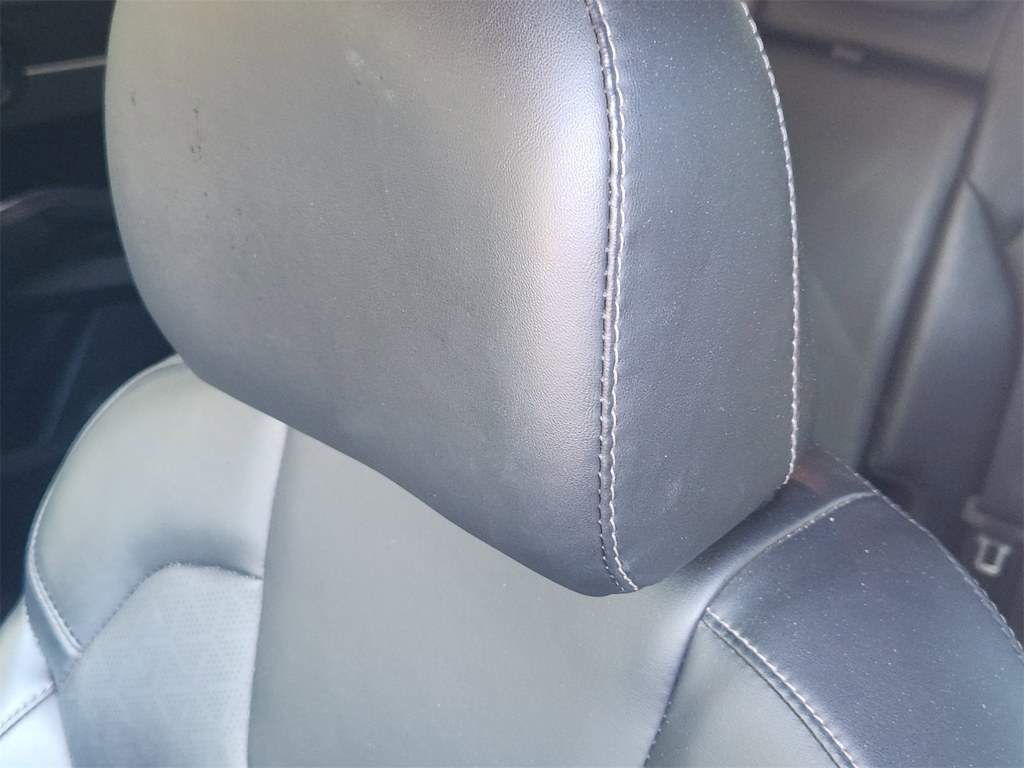 Thumbnail: 2022 Kia Sorento - 22