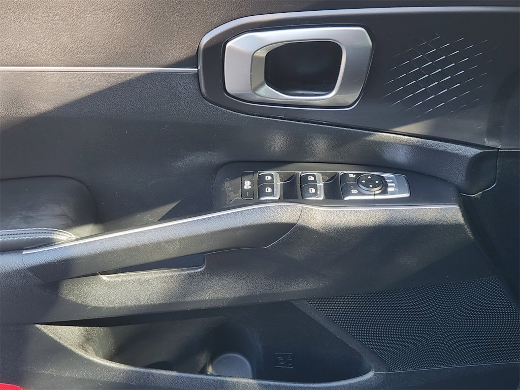 Thumbnail: 2022 Kia Sorento - 27